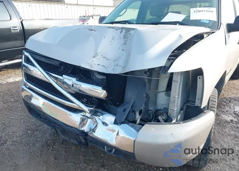 2008 Chevrolet Silverado 1500 Lt1 from USA, damaged, VIN 2GCEC130581327749